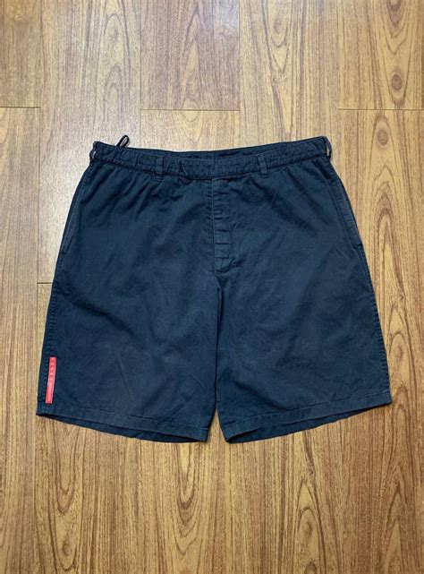 short prada masculino